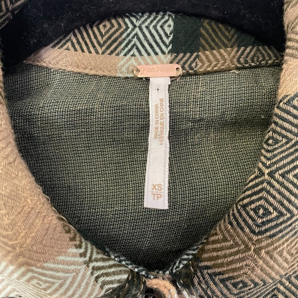 Free People Brown Plaid Flannel Button Up Pockets Long Blouse XS - Picture 3 of 6